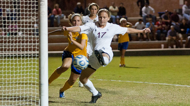 Trinity Advances To NCAA Women's Soccer Third Round; Centre Falls to Emory