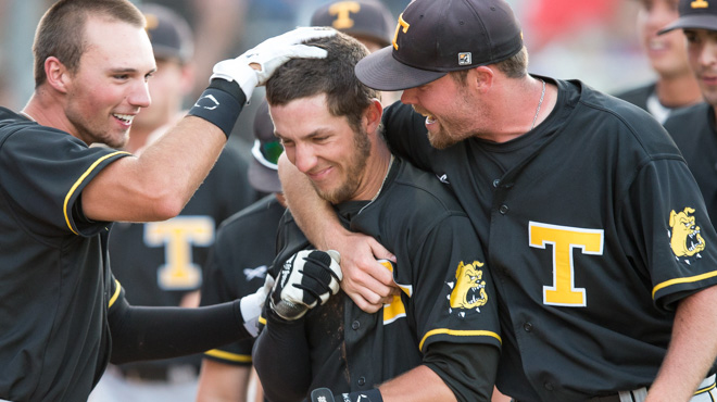 Texas Lutheran Advances to SCAC Baseball Title Game with 15-6 Victory Over Centenary