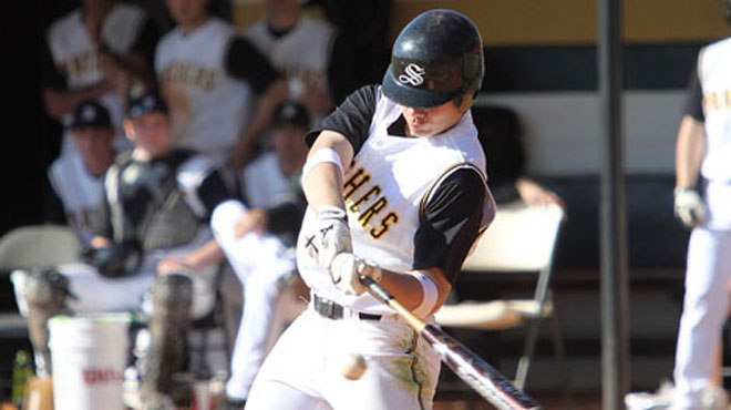 Maxwell Earns NCBWA National Hitter of the Week Honors