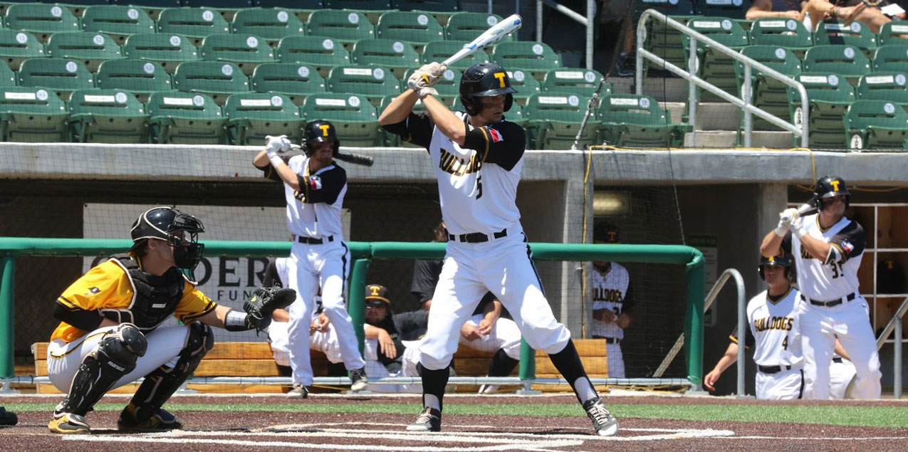 Texas Lutheran Walks Into Sunday's Championship Game with Win Over Southwestern