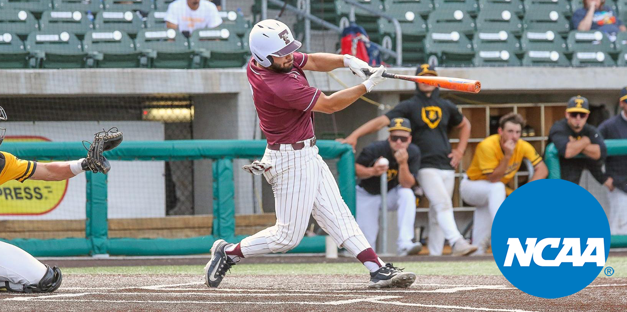Holloway Slam Lifts Trinity Baseball Past Pacific in NCAA Playoff Thriller