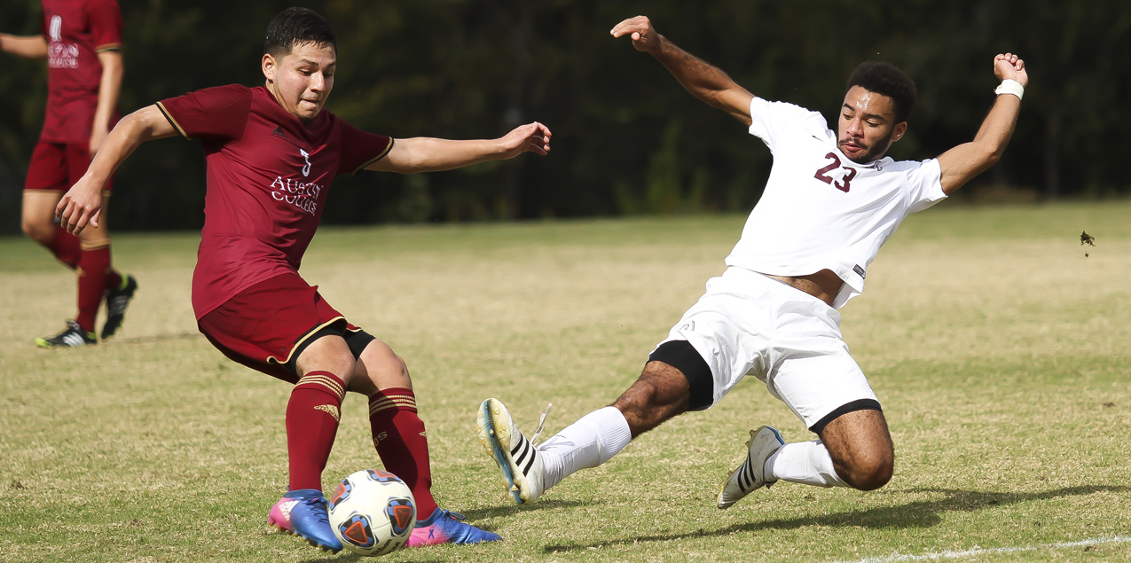 Top Seeded Trinity Scores Late to Defeat Austin College