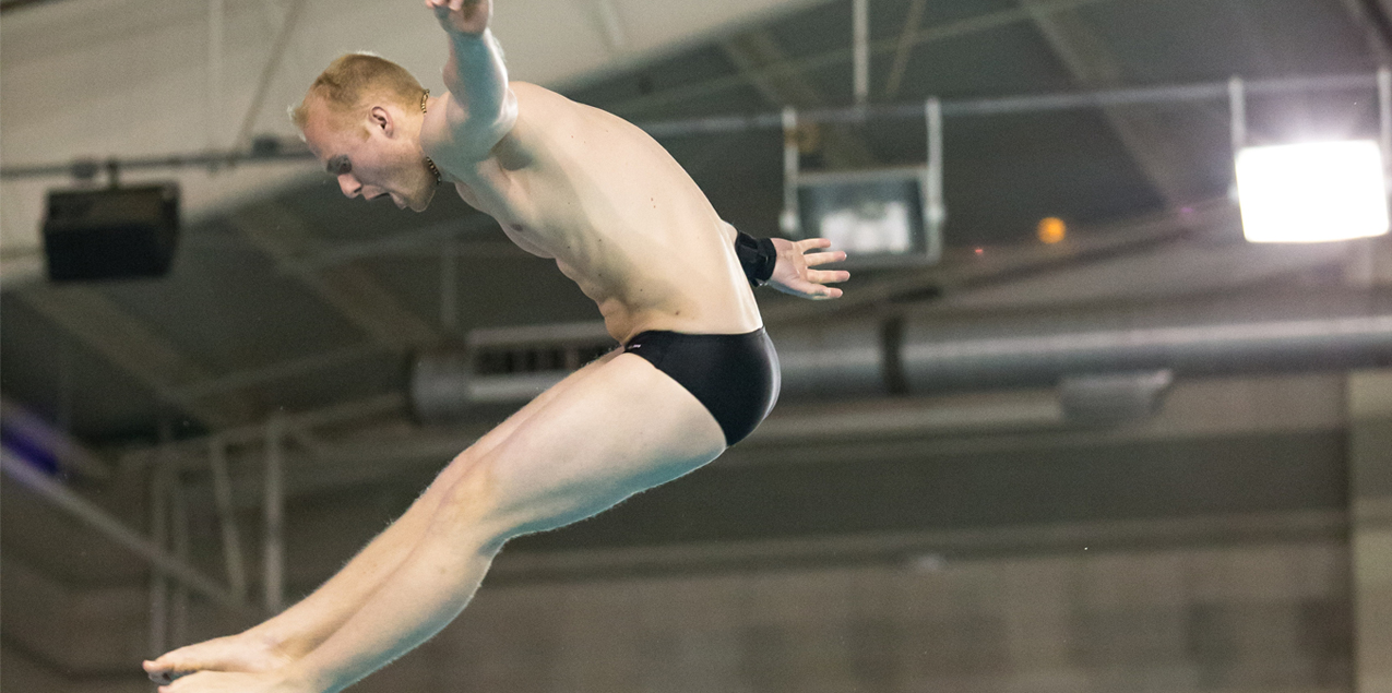 Colorado College's Howlett Advances to NCAA Diving Championships