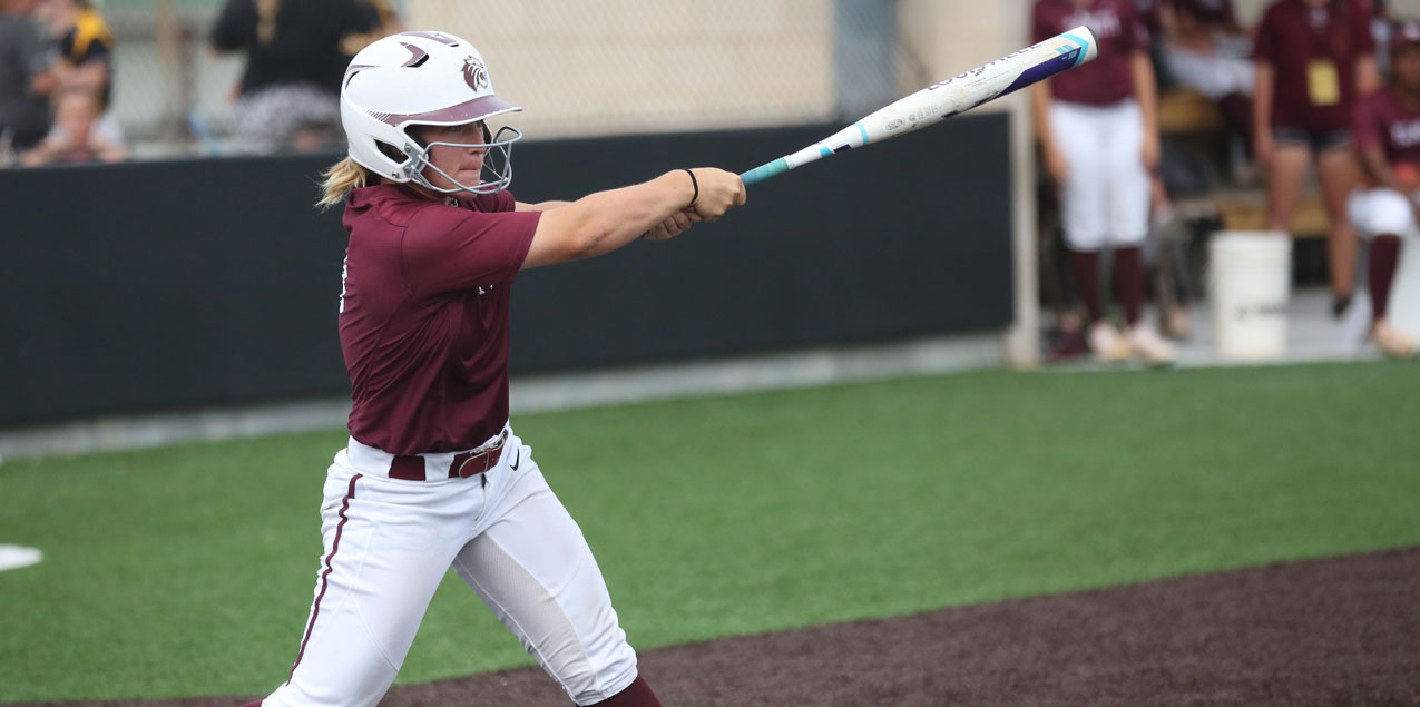 Trinity Squeaks Past Schreiner to Advance in SCAC Softball Tourney