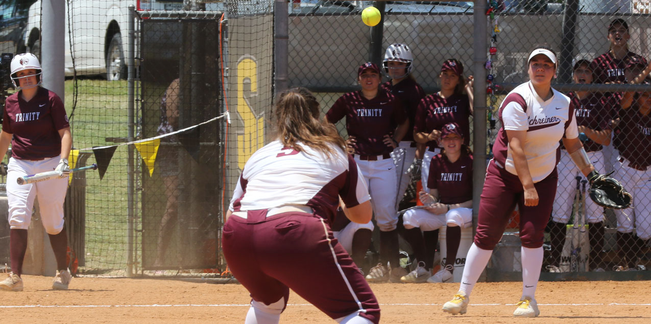 Schreiner Defeats Trinity to Survive and Advance in SCAC Softball Tourney