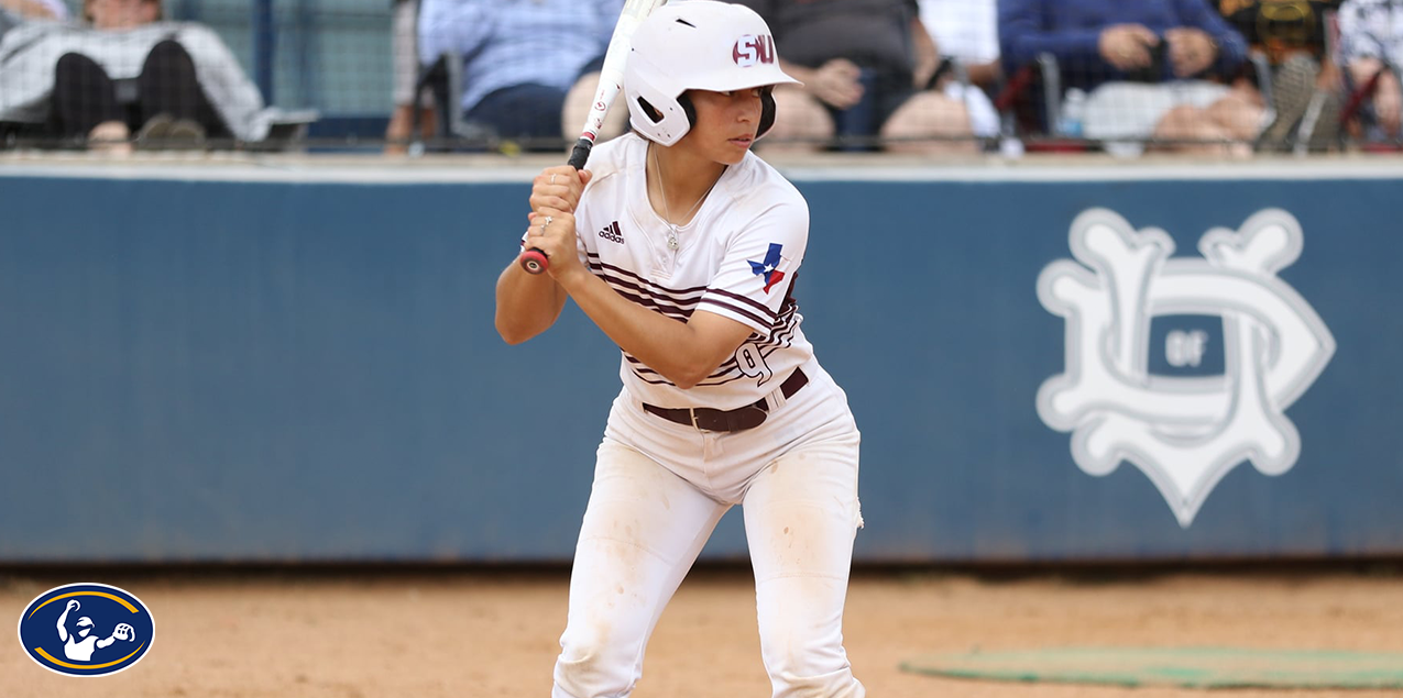 Danielle Pedraza, Schreiner University, Hitter of the Week (Week 1)