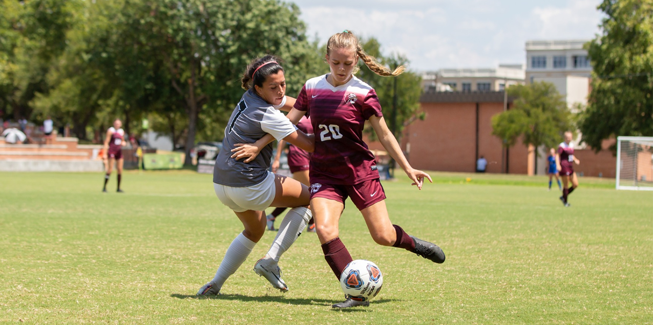 Jessica Young, Trinity University, Defensive Player of the Week (Week 7)