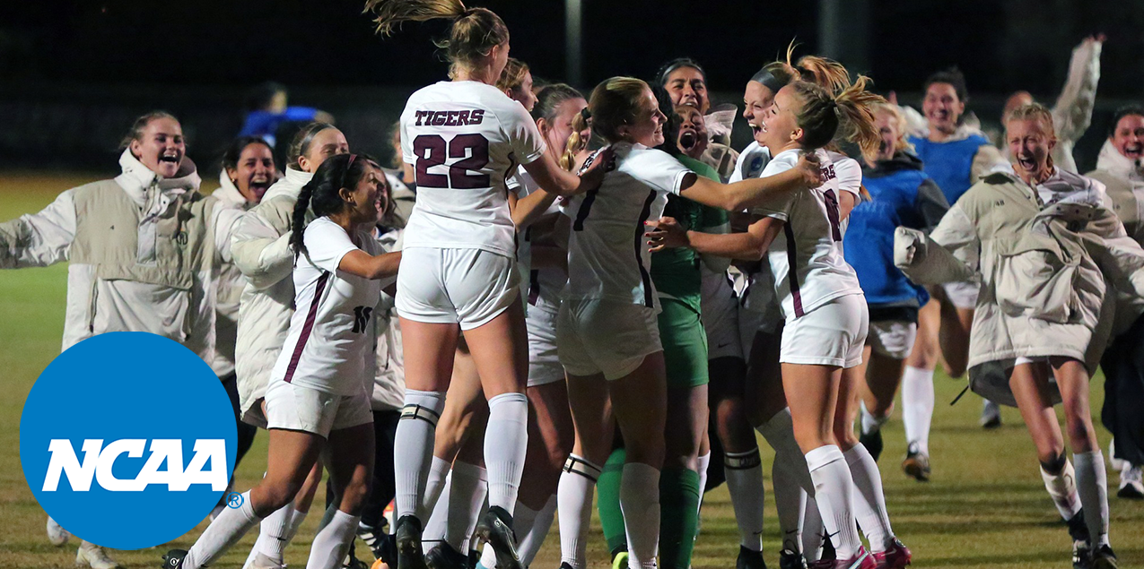 Trinity Women Advance to NCAA Second Round With Shootout Win